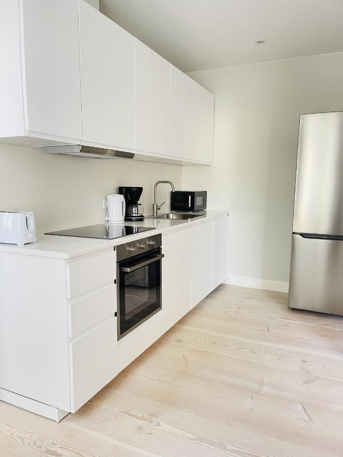 Aday - 2 Bedroom Apartment With Patio Aalborg Bagian luar foto
