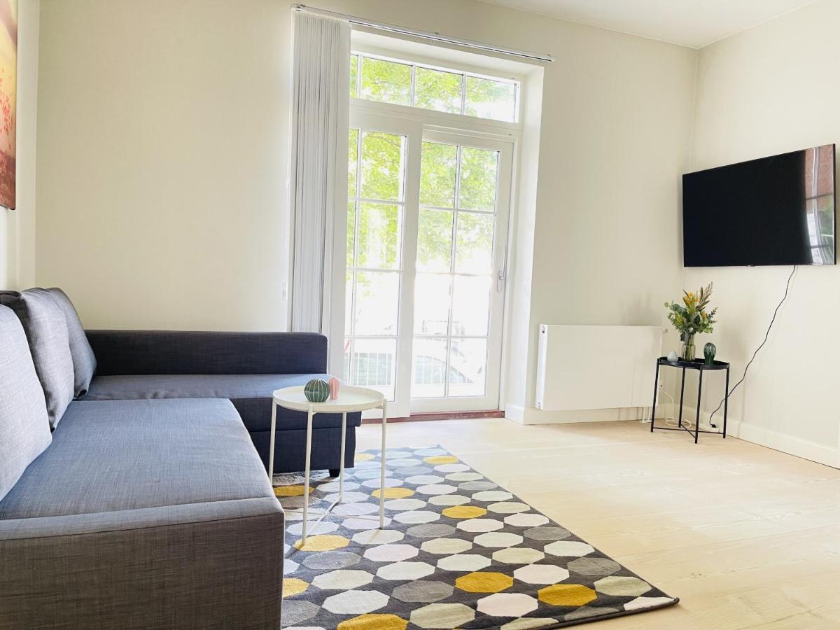 Aday - 2 Bedroom Apartment With Patio Aalborg Bagian luar foto