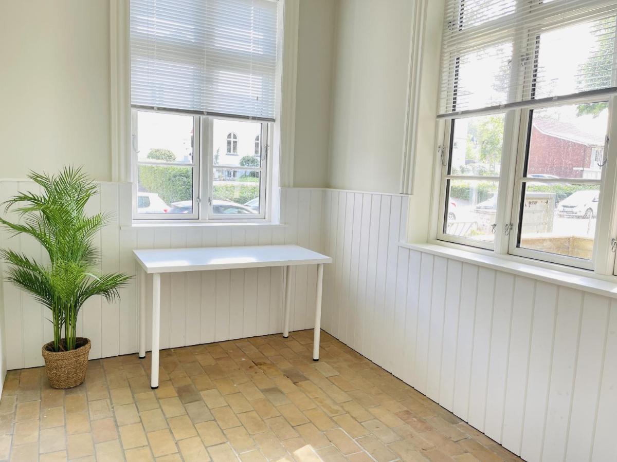 Aday - 2 Bedroom Apartment With Patio Aalborg Bagian luar foto