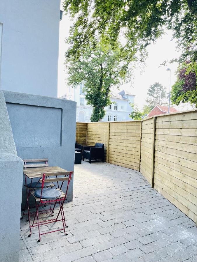 Aday - 2 Bedroom Apartment With Patio Aalborg Bagian luar foto