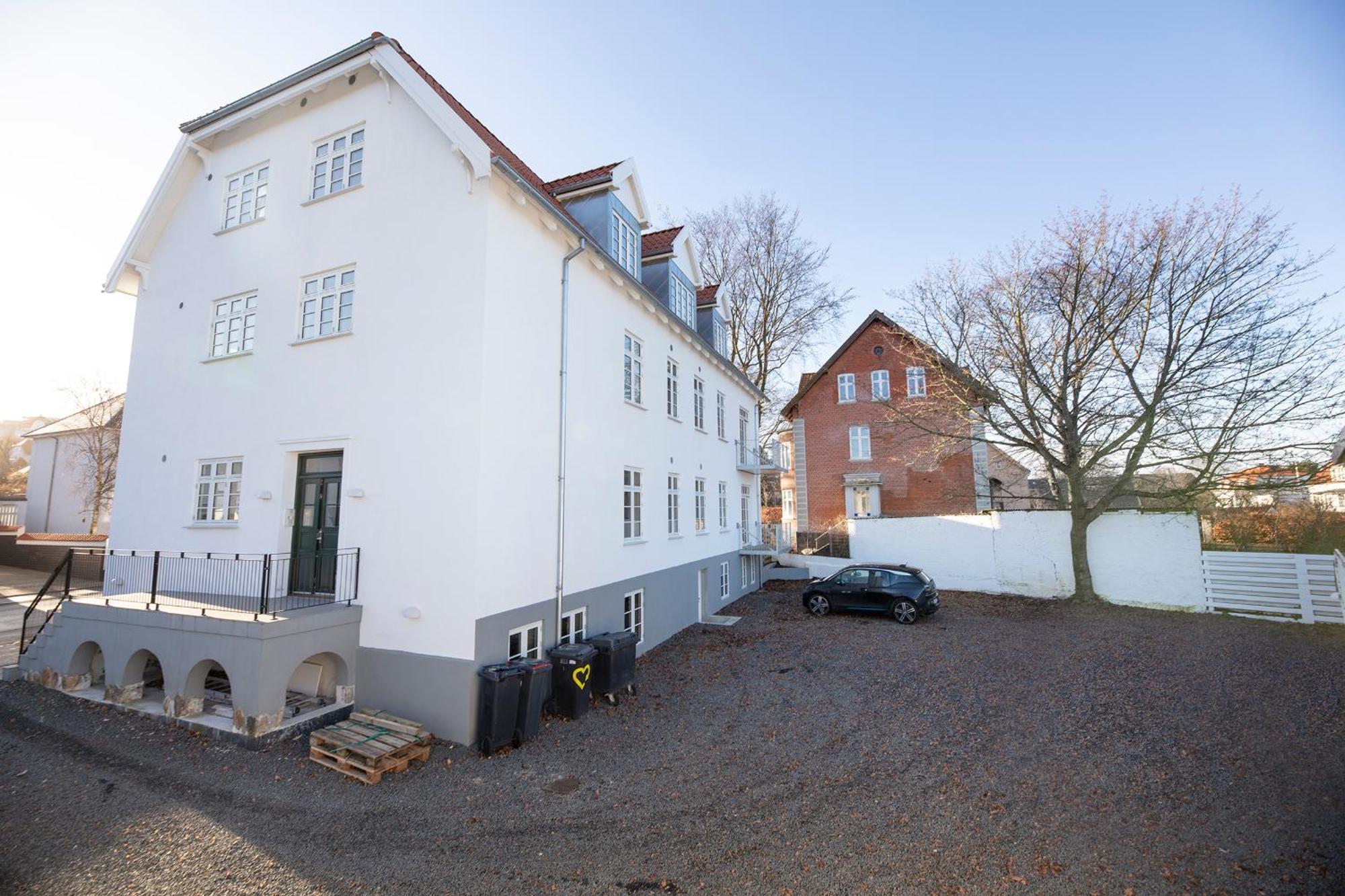 Aday - 2 Bedroom Apartment With Patio Aalborg Bagian luar foto
